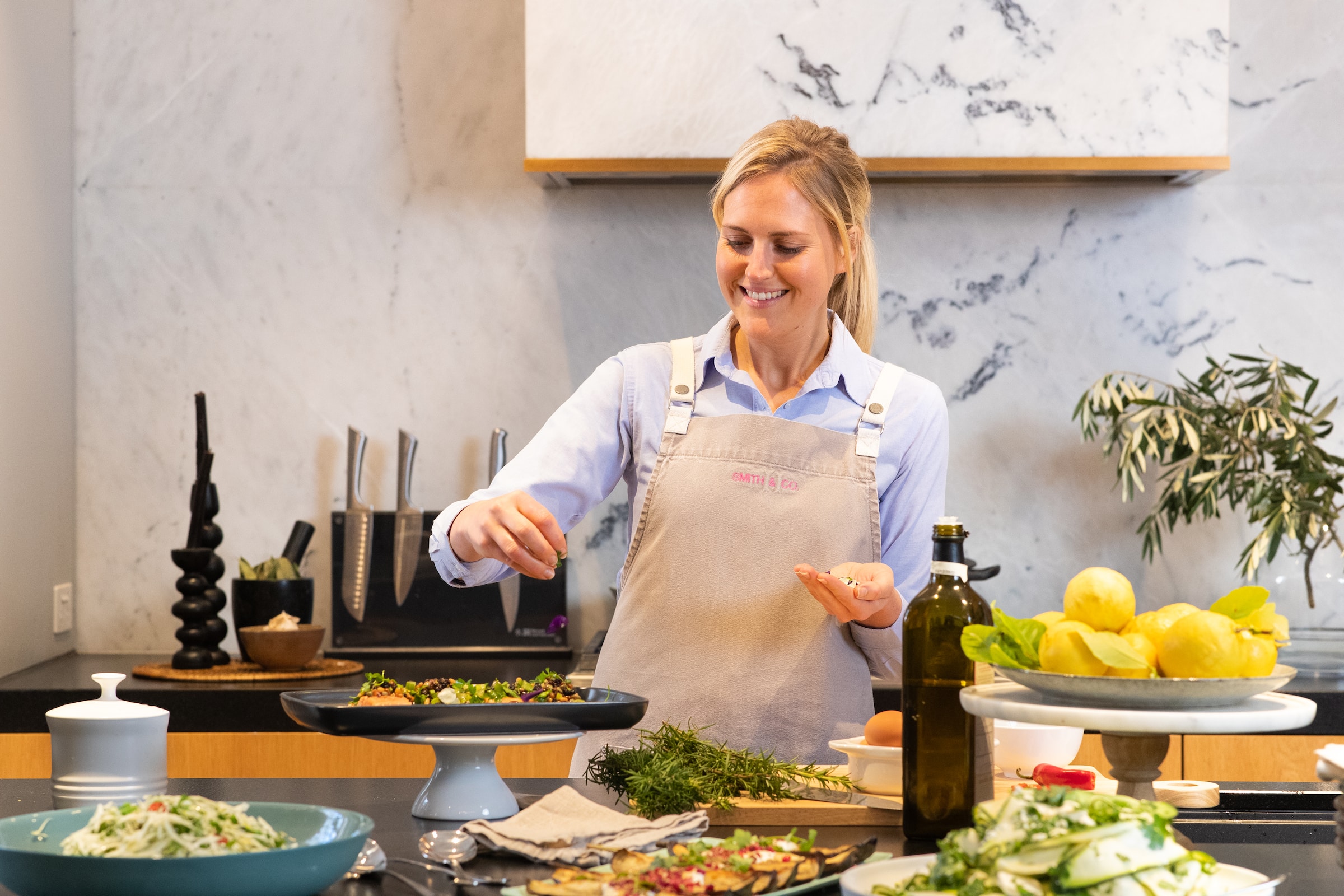 A person using a laptop to access Xero's accounting software built for restaurants
